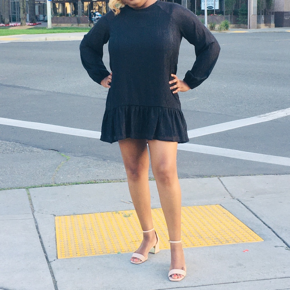 Color:Black and silver strips Size:US(S) Brand:Forever 21